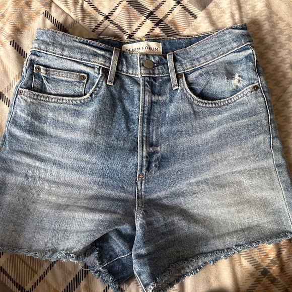 Denim Forum shorts - Picture 1 of 3